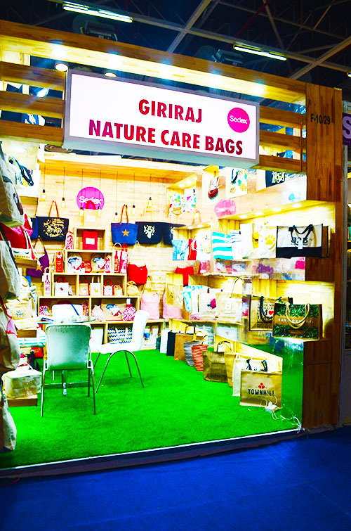 INDI BARGAIN Mamas Bag, Baby Carrier Bag, Travelling Bag, Kids Care Bag,  Diaper Bag Multipurpose Multipocket Bag - Buy Baby Care Products in India |  Flipkart.com